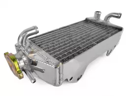 Радиатор охлаждения Suzuki RMZ250 10-13 17710-49H02 правая половина