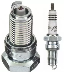 Свеча зажигания DPR8EIX-9