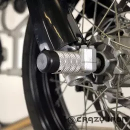 Пеги в ось переднего колеса Yamaha WR250 08-17